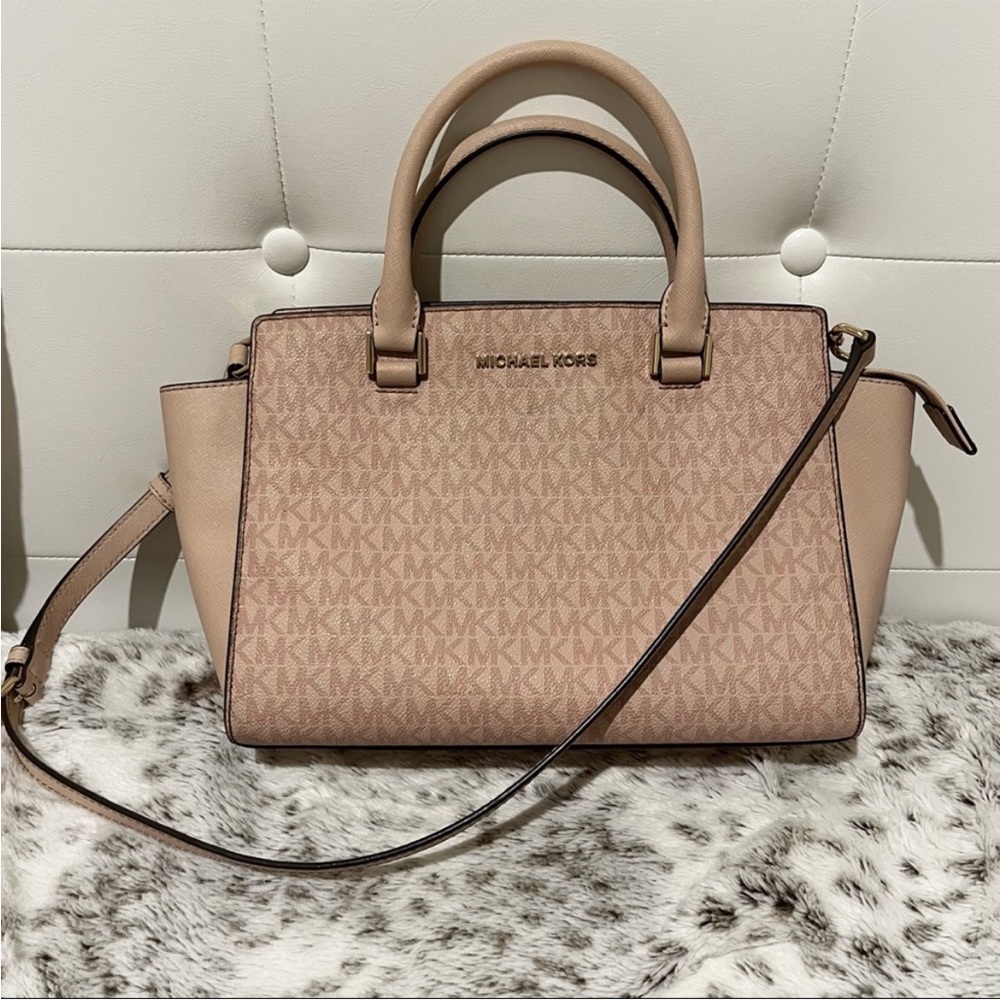 Michael Kors Soft Pink Two Toned Medium Saffiano Crossbody Shoulder Bag